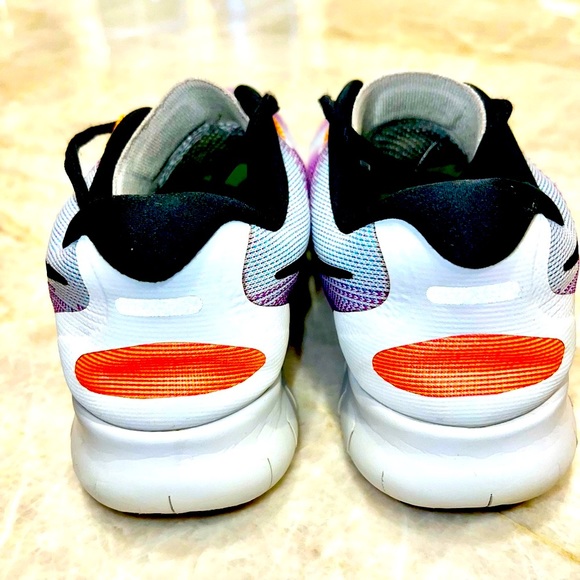 Nike FreeRN sneakers - Picture 5 of 9